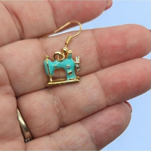 Vintage Sewing Machine Earrings Turquoise Enamel Pierced Hobby Seamstress Gift - Picture 4 of 8